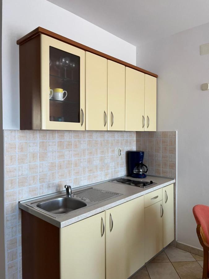 נובליה Apartments Poljski Put V מראה חיצוני תמונה